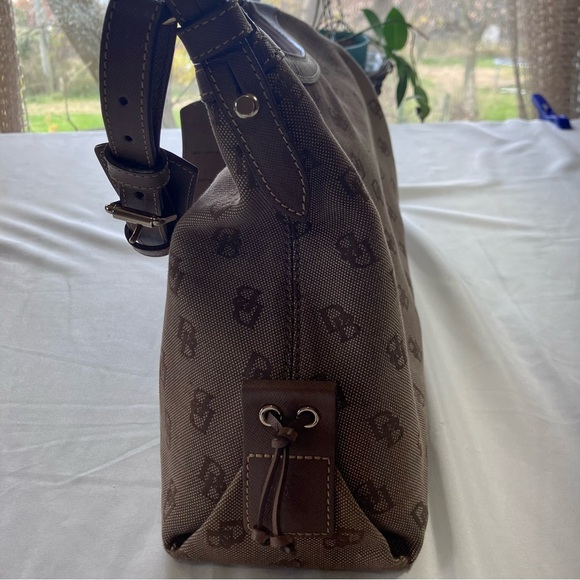 VINTAGE EARLY 2000s Dooney&Burke Taupe Signature Nylon Tote - Picture 4 of 16